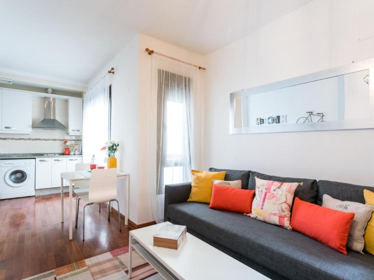 شقة Holi-Rent Santa Marina إشبيلية المظهر الخارجي الصورة