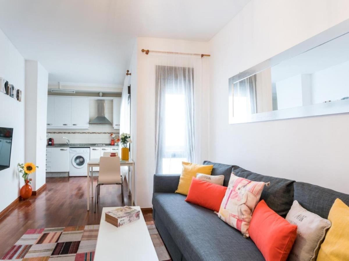 شقة Holi-Rent Santa Marina إشبيلية المظهر الخارجي الصورة