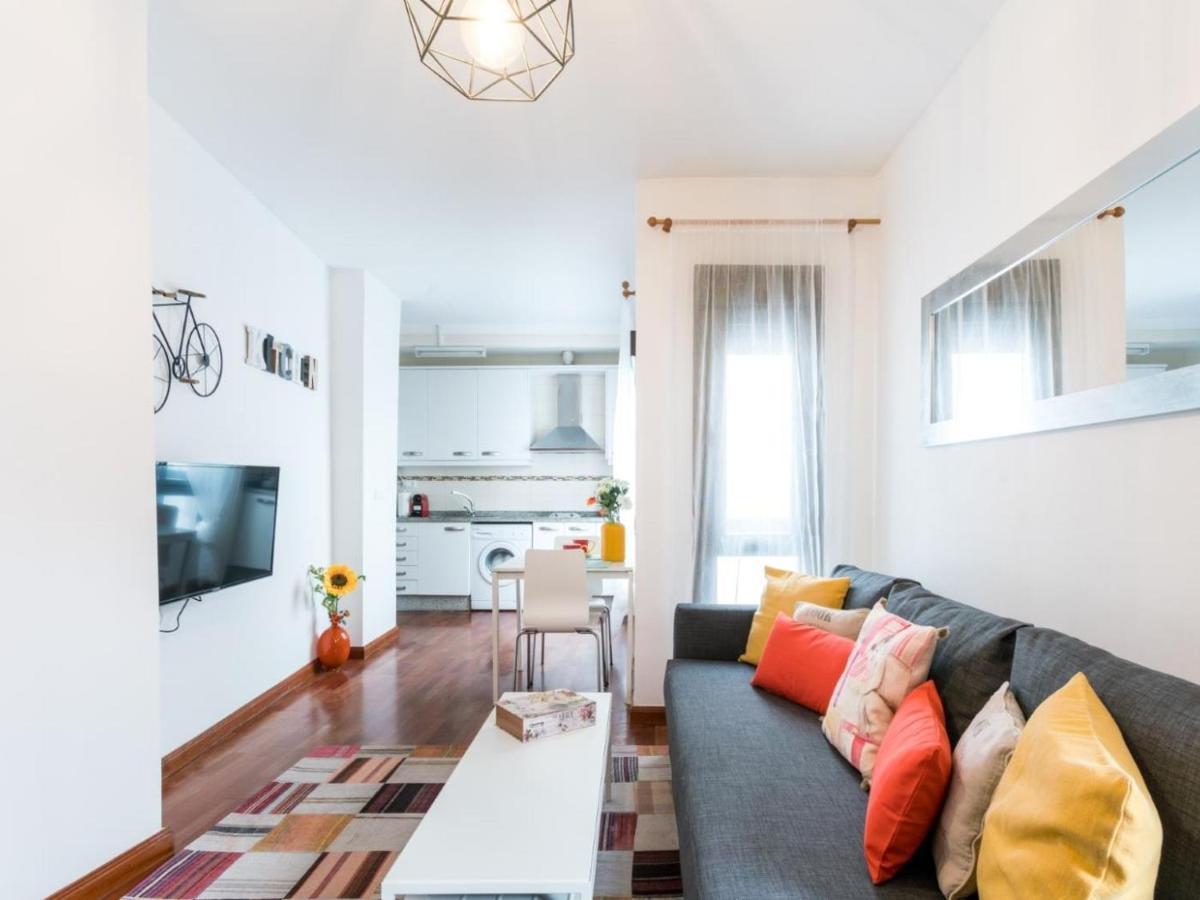 شقة Holi-Rent Santa Marina إشبيلية المظهر الخارجي الصورة